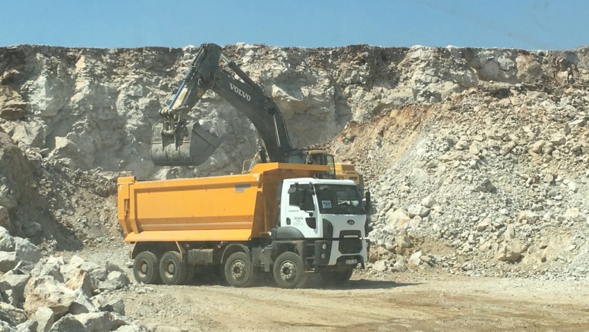 Liman Dolguları ve Tahkimat İşleri Yapım İşi